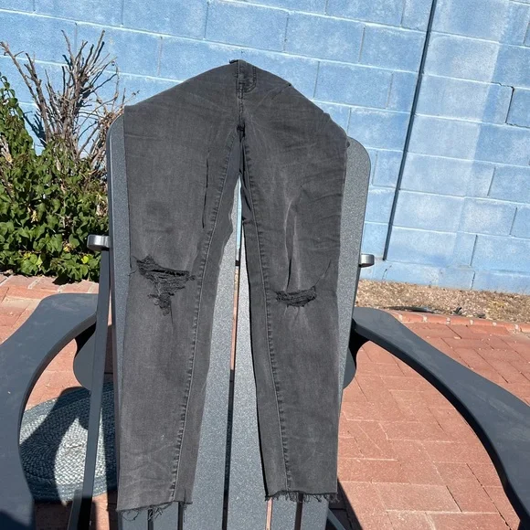 Madewell Skinny Jean - Picture 5 of 7